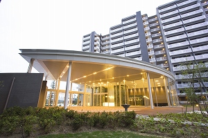京阪東ローズタウン・ファインガーデンスクエアの物件画像