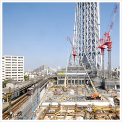 東京スカイツリー建設現場(2010年9月撮影)